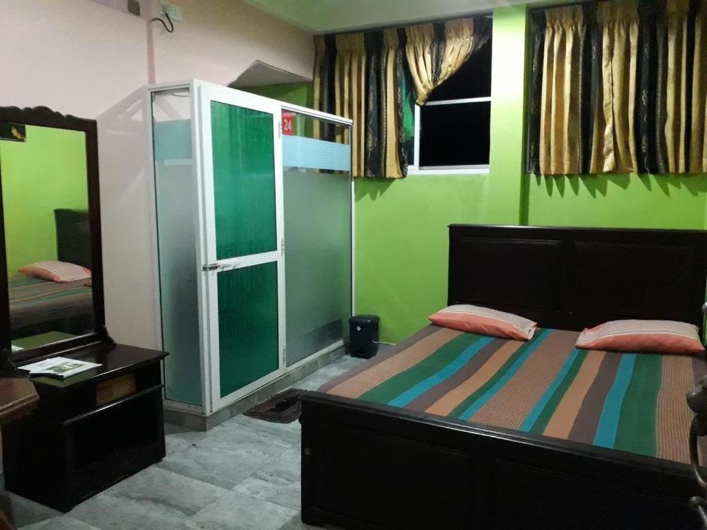 Shirantha Hotel Галле Экстерьер фото